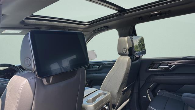 2026 GMC Yukon XL 4WD Elevation