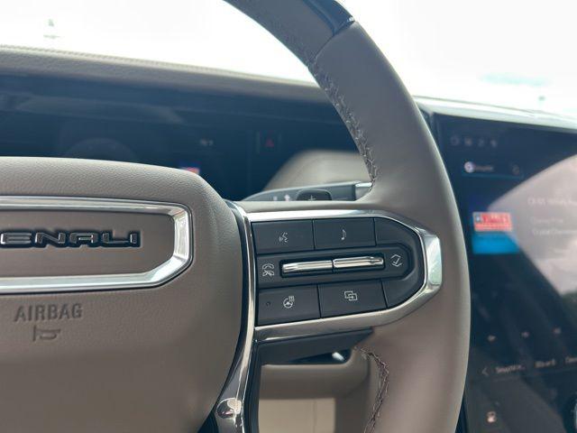 2026 GMC Yukon 4WD Denali