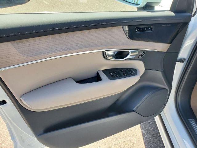2026 Volvo XC90 Plus, B6 AWD Gas (mild hybrid), Gasoline, Bright, 7 Seats