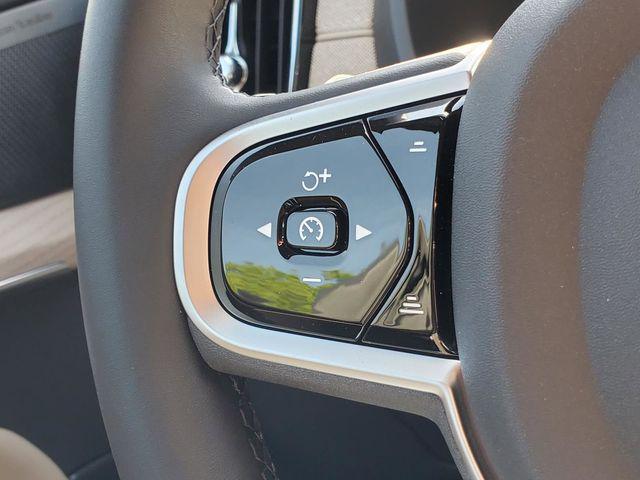 2026 Volvo XC90 Plus, B6 AWD Gas (mild hybrid), Gasoline, Bright, 7 Seats