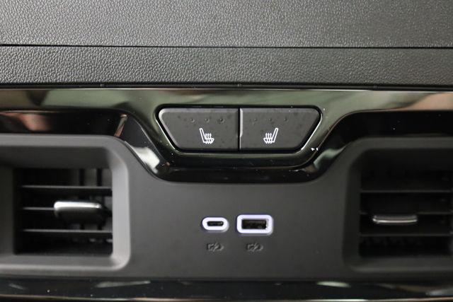 2026 GMC Sierra 2500HD Crew Cab, Standard Bed, AT4, 4WD