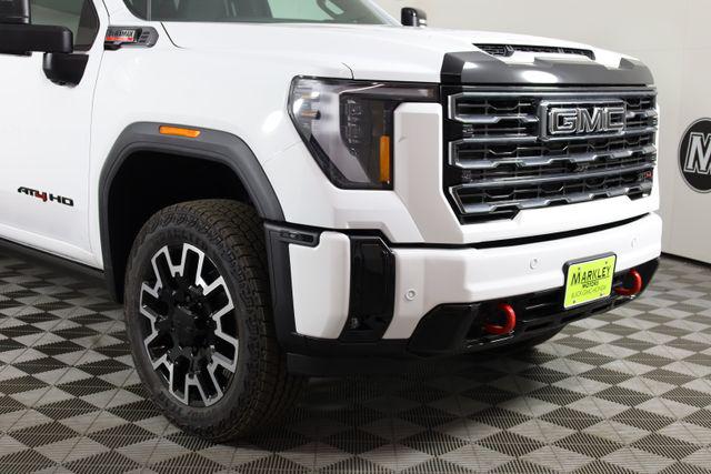 2026 GMC Sierra 2500HD Crew Cab, Standard Bed, AT4, 4WD