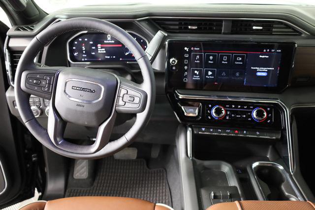 2026 GMC Sierra 2500HD Crew Cab, Standard Bed, Denali Ultimate, 4WD