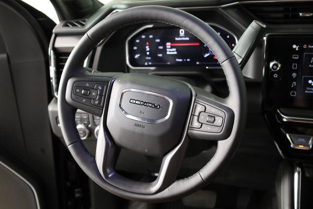 2026 GMC Sierra 2500HD Crew Cab, Standard Bed, Denali Ultimate, 4WD