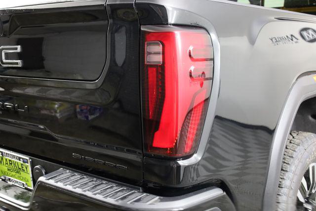 2026 GMC Sierra 2500HD Crew Cab, Standard Bed, Denali Ultimate, 4WD