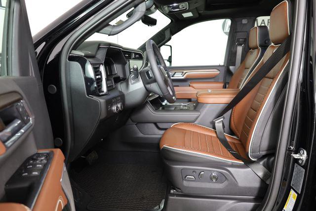 2026 GMC Sierra 2500HD Crew Cab, Standard Bed, Denali Ultimate, 4WD