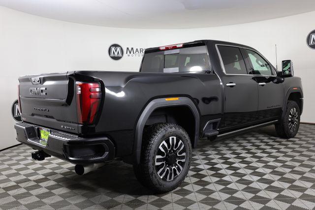2026 GMC Sierra 2500HD Crew Cab, Standard Bed, Denali Ultimate, 4WD