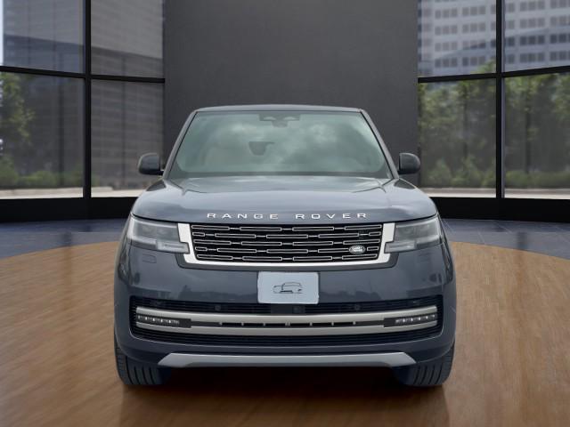 2026 Land Rover Range Rover P530 SE 7 Seat