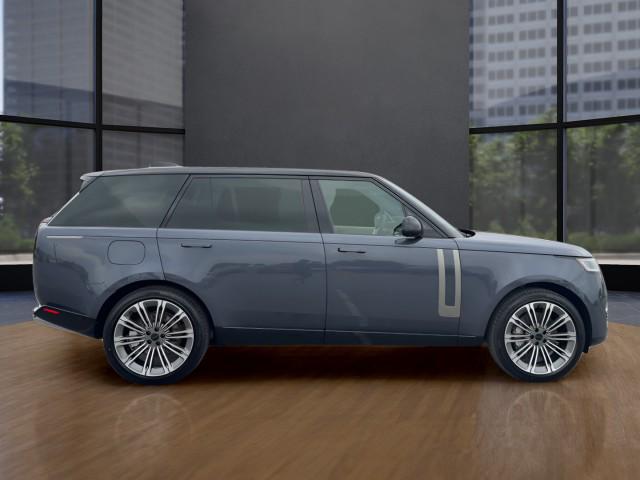 2026 Land Rover Range Rover P530 SE 7 Seat