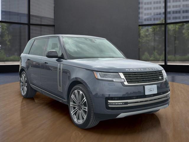2026 Land Rover Range Rover P530 SE 7 Seat