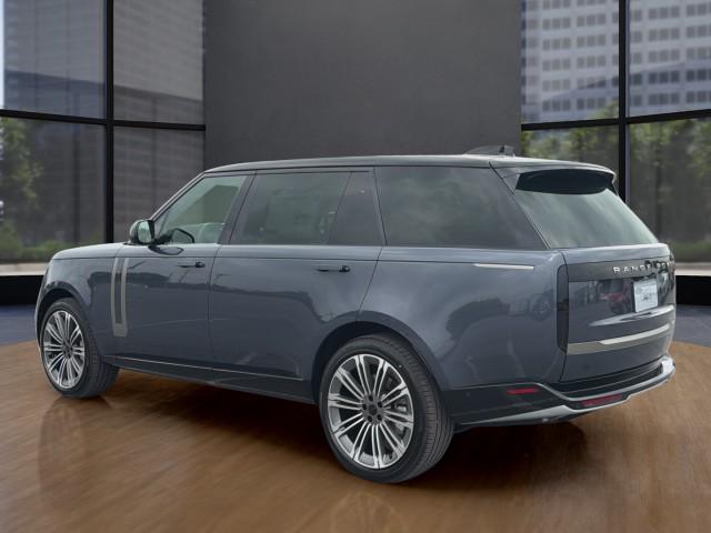 2026 Land Rover Range Rover P530 SE 7 Seat