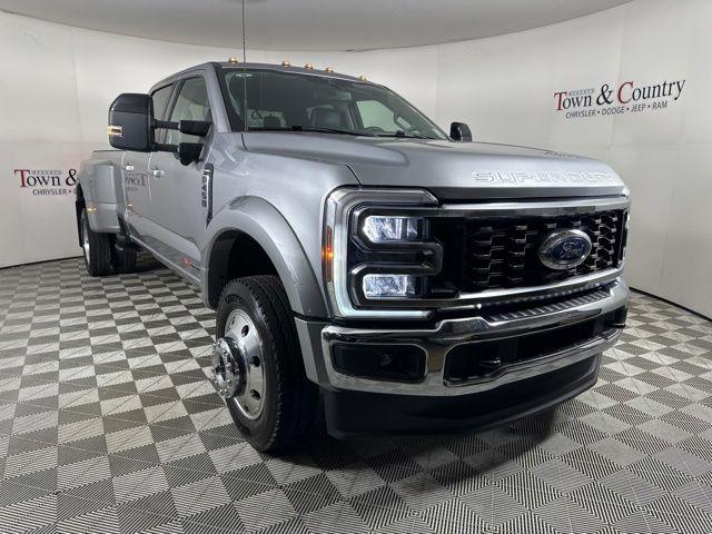 2024 Ford F-450 LARIAT