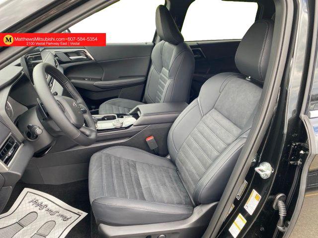 2026 Mitsubishi Outlander LE 1.5T S-AWC