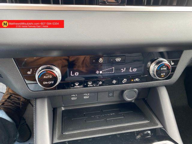 2026 Mitsubishi Outlander LE 1.5T S-AWC