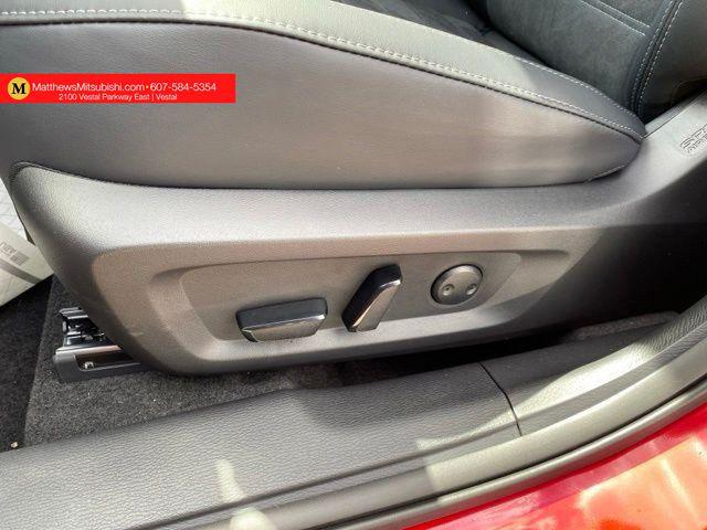 2026 Mitsubishi Outlander LE 1.5T S-AWC