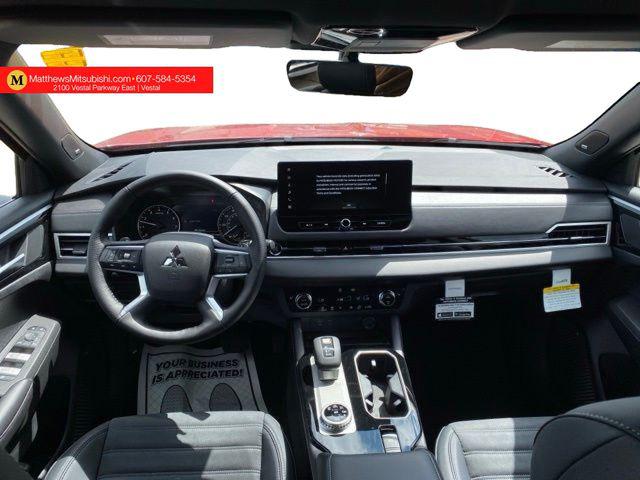 2026 Mitsubishi Outlander LE 1.5T S-AWC