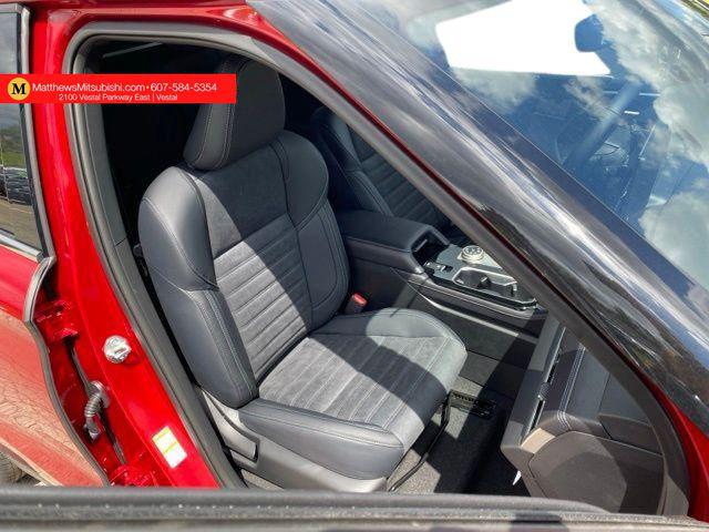 2026 Mitsubishi Outlander LE 1.5T S-AWC