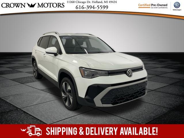 2025 Volkswagen Taos 1.5T SE 4Motion's photo