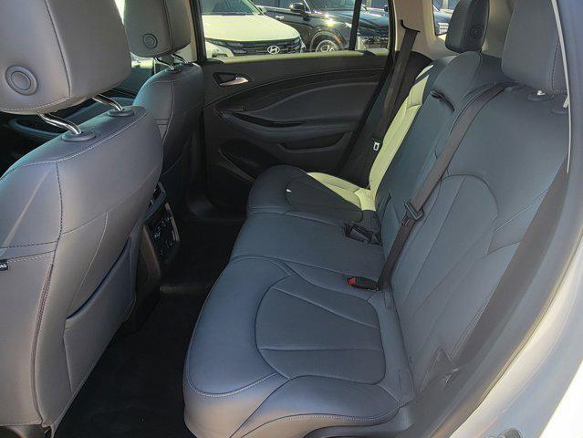 2020 Buick Envision FWD Essence