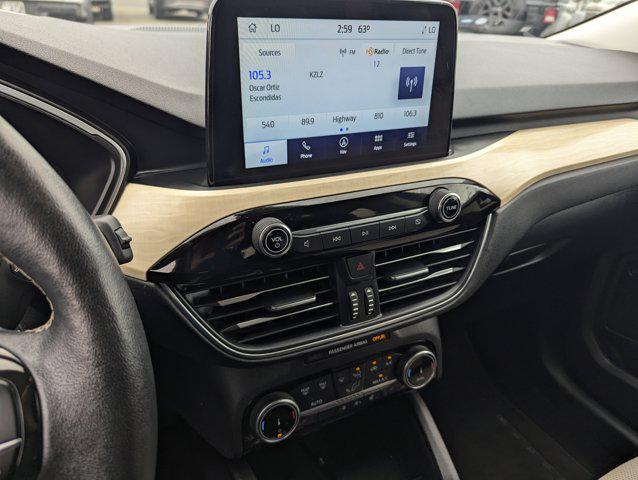 2022 Ford Escape Titanium