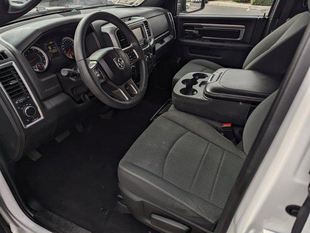 2024 Ram 1500 Classic Warlock Crew Cab 4x2 5'7" Box