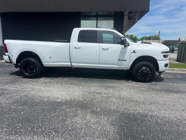 2025 Ram 3500 Laramie Crew Cab 4x4 8' Box