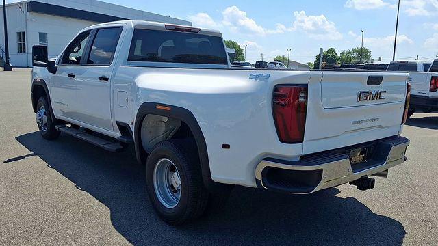 2026 GMC Sierra 3500HD Crew Cab, Long Bed, Pro Dual Rear Wheel, 4WD