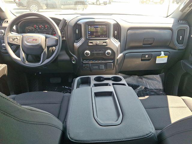 2026 GMC Sierra 3500HD Crew Cab, Long Bed, Pro Dual Rear Wheel, 4WD