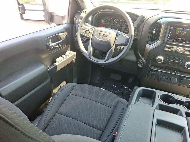 2026 GMC Sierra 3500HD Crew Cab, Long Bed, Pro Dual Rear Wheel, 4WD