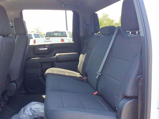 2026 GMC Sierra 3500HD Crew Cab, Long Bed, Pro Dual Rear Wheel, 4WD