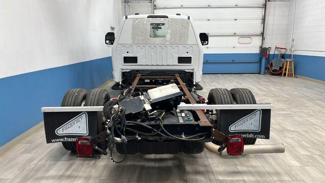 2022 Ford F-550 XLT