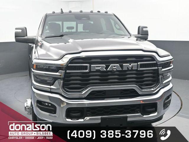 2026 Ram 3500 Lone Star Crew Cab 4x4 8' Box