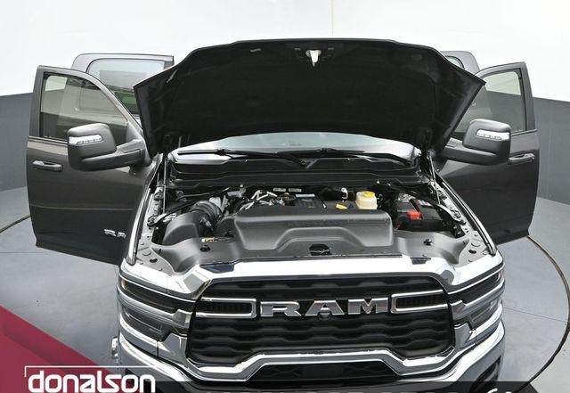 2026 Ram 3500 Lone Star Crew Cab 4x4 8' Box