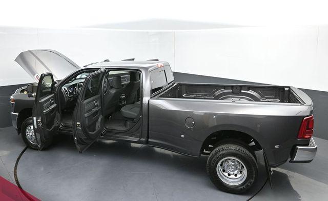 2026 Ram 3500 Lone Star Crew Cab 4x4 8' Box