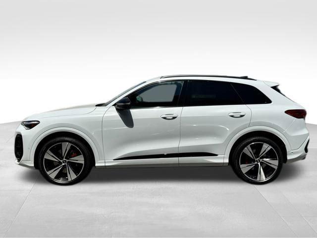 2026 Audi SQ5 Premium Plus TFSI quattro S tronic