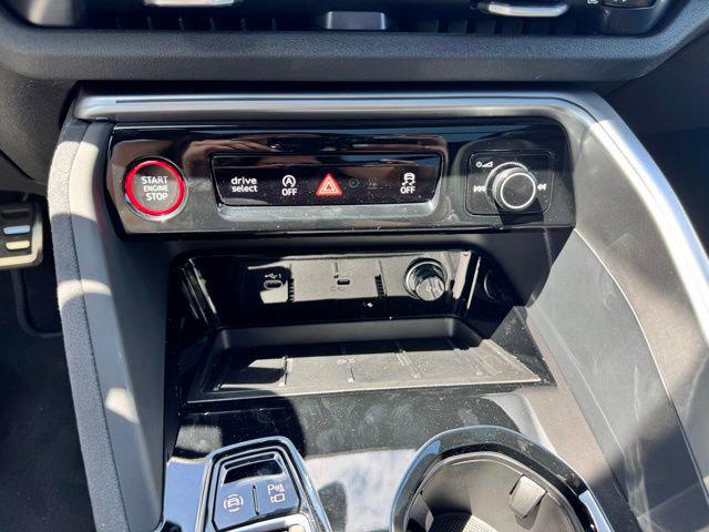 2026 Audi SQ5 Premium Plus TFSI quattro S tronic