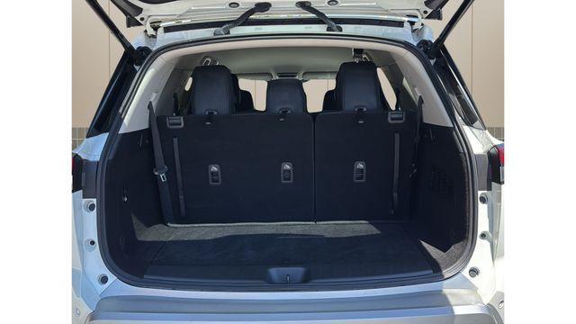 2024 Nissan Pathfinder SL 4WD