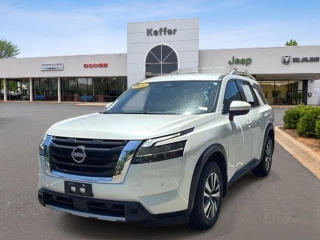 2024 Nissan Pathfinder SL 4WD for sale in Charlotte, NC