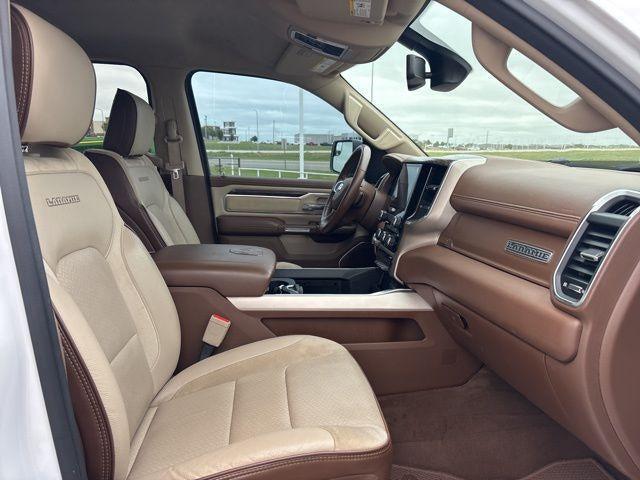 2020 Ram 1500 Laramie Crew Cab 4x4 5'7" Box