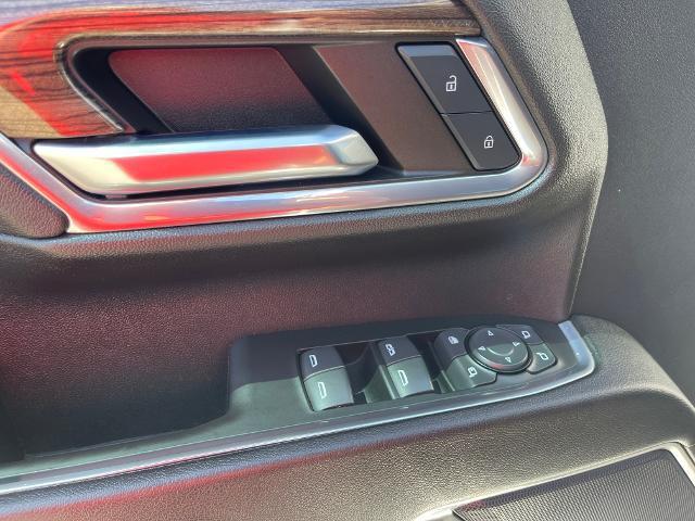 2024 Chevrolet Silverado 3500HD 4WD Crew Cab Standard Bed LT