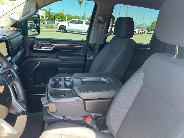 2024 Chevrolet Silverado 3500HD 4WD Crew Cab Standard Bed LT