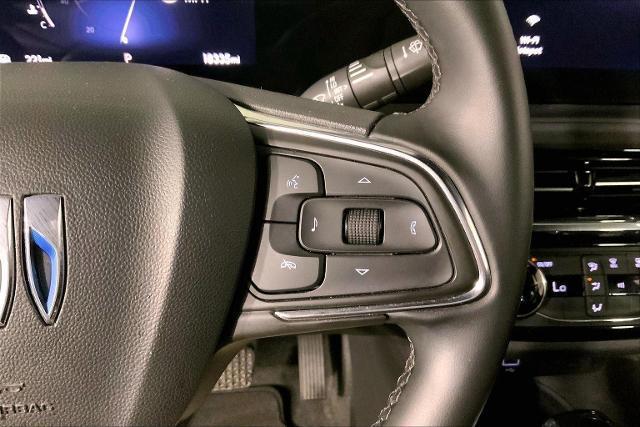 2025 Buick NV Sport Touring FWD