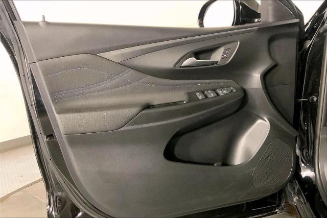 2025 Buick NV Sport Touring FWD