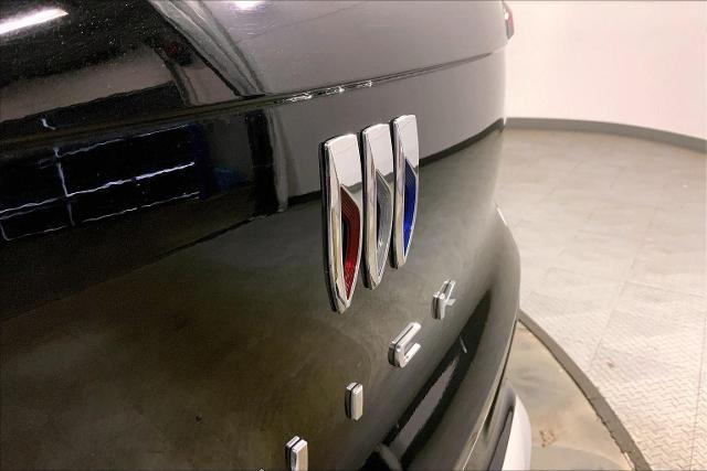 2025 Buick NV Sport Touring FWD