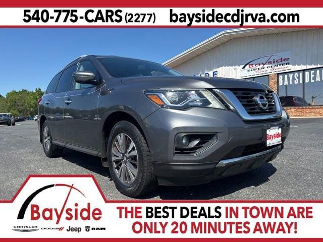 2019 Nissan Pathfinder SV
