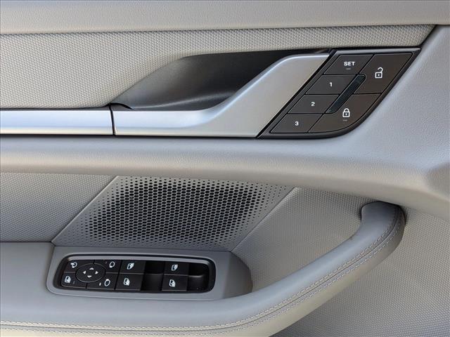 2026 Porsche Taycan 4
