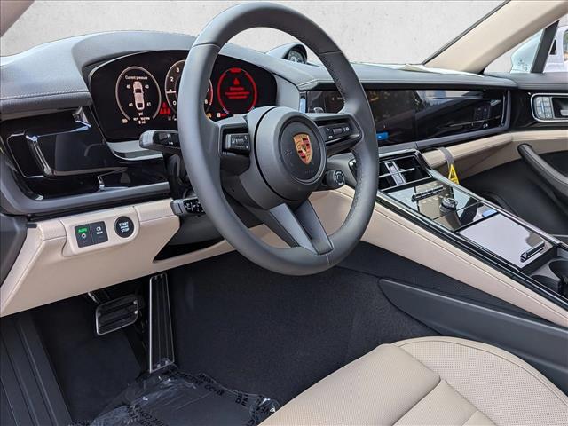 2026 Porsche Panamera 4
