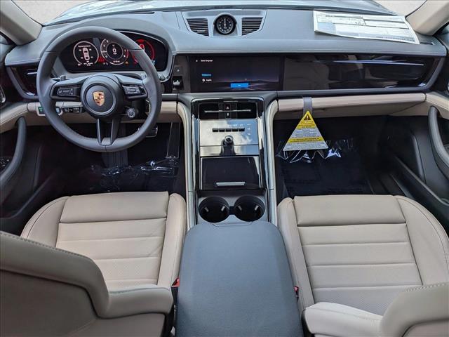 2026 Porsche Panamera 4