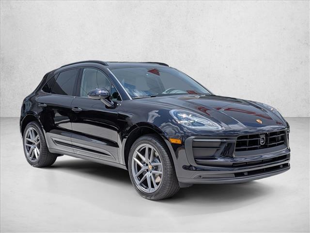 2026 Porsche Macan AWD