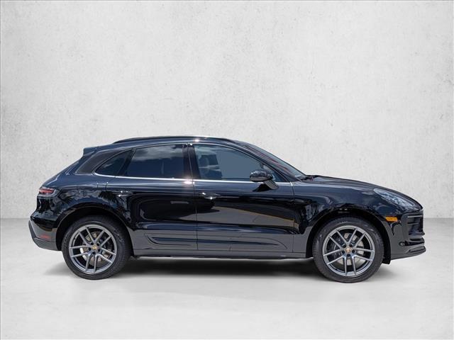 2026 Porsche Macan AWD
